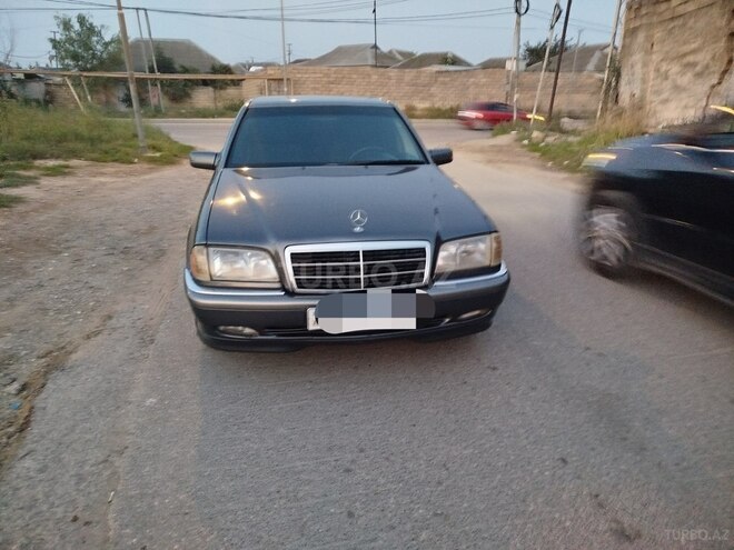 Mercedes C 240 1998, 305,000 km - 2.4 l - Bakı