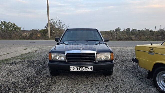 Mercedes 190 1992, 250,000 km - 2.0 л - Zərdab