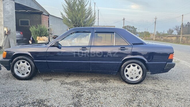 Mercedes 190 1992, 250,000 km - 2.0 л - Zərdab