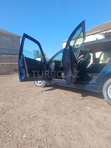 Volkswagen Golf 1993, 200,220 km - 1.8 l - Bakı