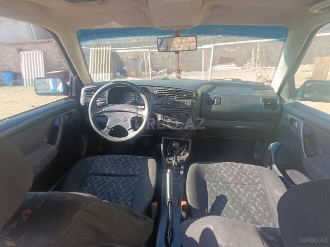 Volkswagen Golf 1993, 200,220 km - 1.8 l - Bakı