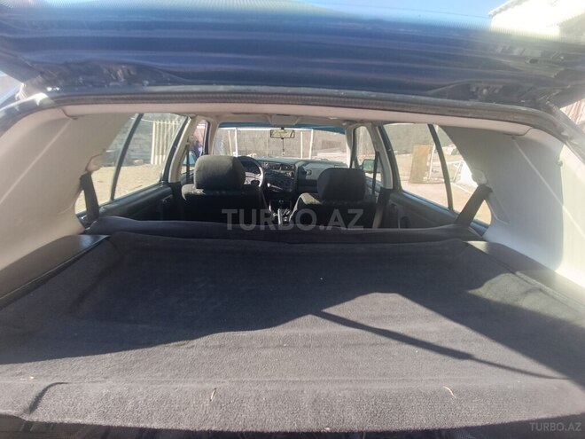 Volkswagen Golf 1993, 200,220 km - 1.8 l - Bakı