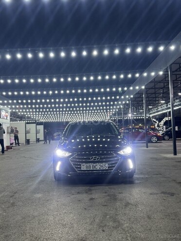 Hyundai Elantra 2018, 226,918 km - 2.0 l - Bakı