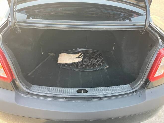 Kia Rio 2008, 252,663 km - 1.4 l - Lənkəran