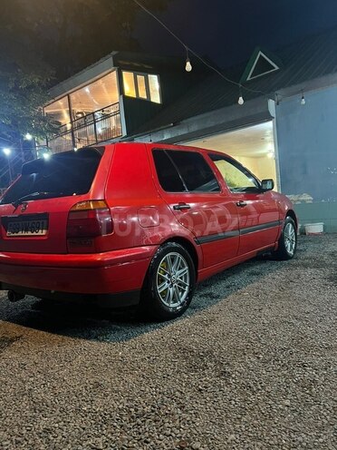 Volkswagen Golf 1997, 110,000 km - 1.8 л - Balakən