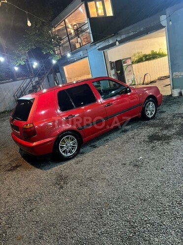Volkswagen Golf 1997, 110,000 km - 1.8 л - Balakən
