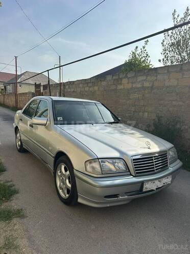 Mercedes C 230 2000, 452,478 km - 2.3 l - Sumqayıt