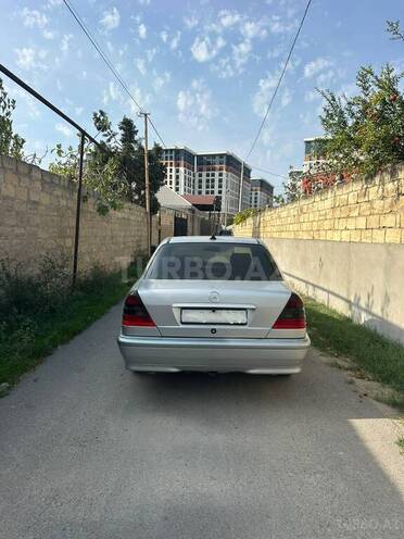 Mercedes C 230 2000, 452,478 km - 2.3 l - Sumqayıt