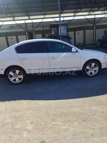 Volkswagen Passat 2008, 235,000 km - 1.8 l - Şəki
