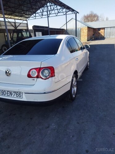 Volkswagen Passat 2008, 235,000 km - 1.8 l - Şəki