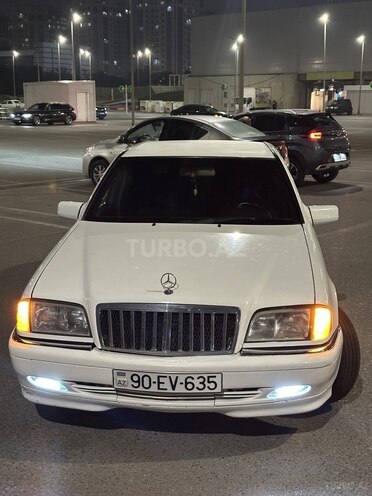 Mercedes C 200 1995, 265,000 km - 2.0 л - Bakı