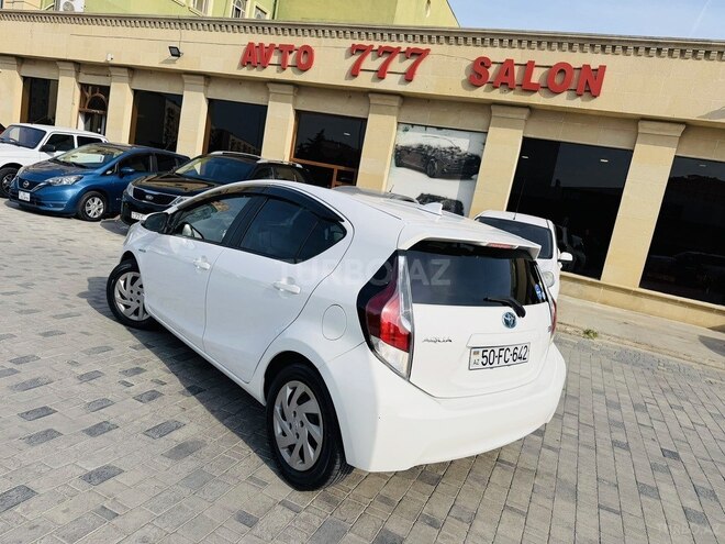Toyota Aqua 2016, 68,000 km - 1.5 л - Sumqayıt
