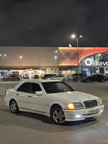 Mercedes C 200 1995, 265,000 km - 2.0 л - Bakı