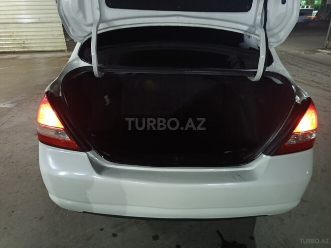 Nissan Tiida 2007, 220,000 km - 1.8 л - Bakı