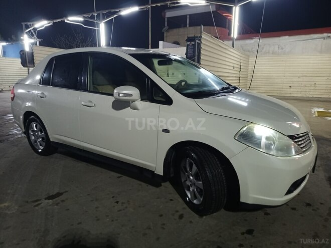 Nissan Tiida 2007, 220,000 km - 1.8 л - Bakı