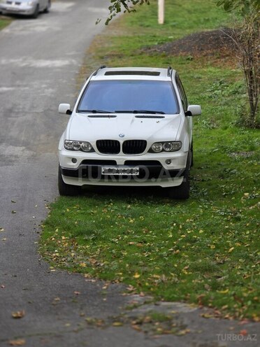 BMW X5 2002, 348,000 km - 4.4 l - Zaqatala