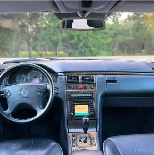 Mercedes E 270 2001, 400,000 km - 2.7 l - Bakı