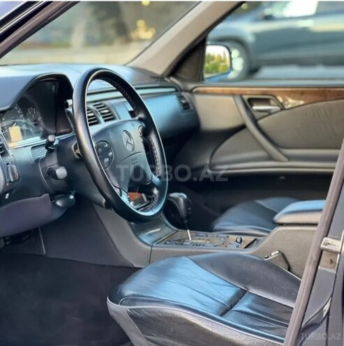 Mercedes E 270 2001, 400,000 km - 2.7 l - Bakı