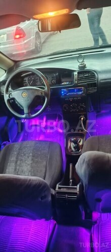 Opel Zafira 1999, 400,000 km - 1.8 л - Xaçmaz