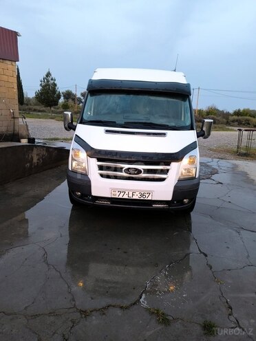 Ford Transit 2008, 201,000 km - 2.4 l - Saatlı