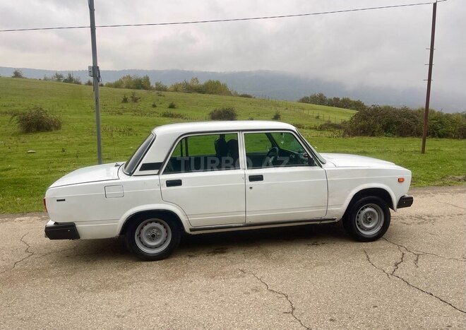 LADA (VAZ) 2107 1998, 155,000 km - 1.6 л - Quba