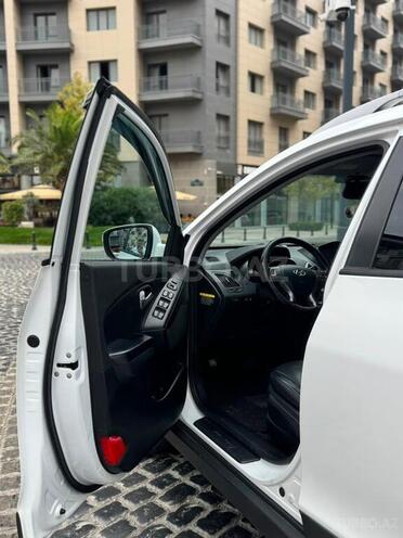 Hyundai ix35 2014, 285,000 km - 2.0 л - Bakı