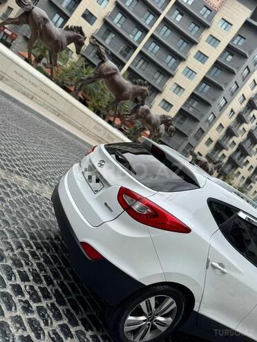 Hyundai ix35 2014, 285,000 km - 2.0 л - Bakı