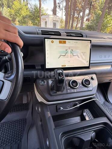 Land Rover Defender 2022, 72,380 km - 3.0 l - Bakı