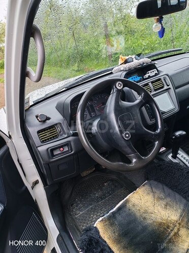 Mitsubishi Pajero io 2000, 250,000 km - 2.0 l - Yardımlı