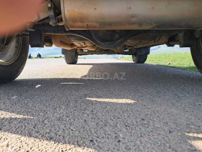 Mitsubishi Pajero io 2000, 250,000 km - 2.0 l - Yardımlı