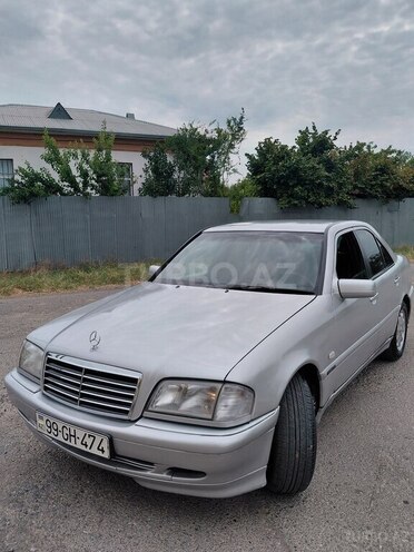 Mercedes C 220 1999, 330,000 km - 2.2 l - Ağdam