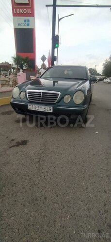 Mercedes E 220 2000, 569,850 km - 2.2 l - Masallı