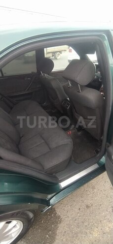 Mercedes E 220 2000, 569,850 km - 2.2 l - Masallı