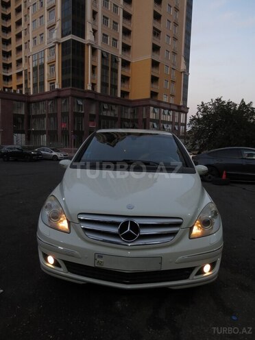Mercedes B 200 2006, 226,000 km - 2.0 l - Bakı