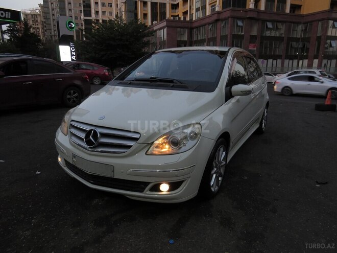 Mercedes B 200 2006, 226,000 km - 2.0 l - Bakı
