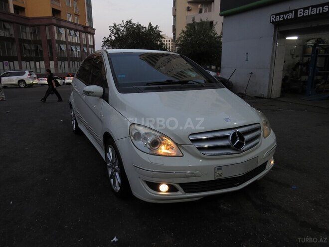 Mercedes B 200 2006, 226,000 km - 2.0 l - Bakı