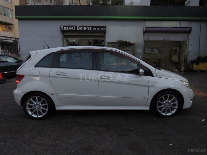 Mercedes B 200 2006, 226,000 km - 2.0 l - Bakı