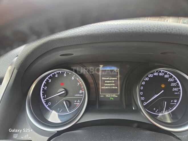 Toyota Camry 2018, 175,000 km - 2.5 l - Bakı