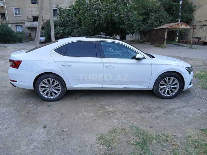 Skoda Superb 2021, 230,000 km - 2.0 l - Gəncə