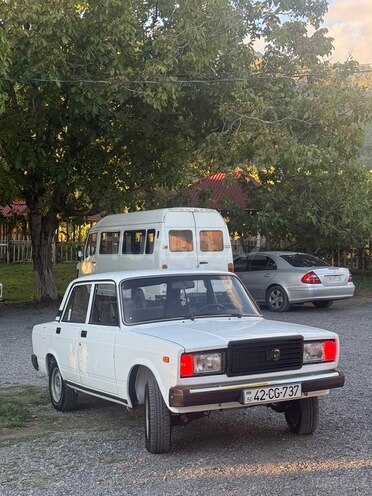 LADA (VAZ) 2107 2006, 150,000 km - 1.6 l - Qax