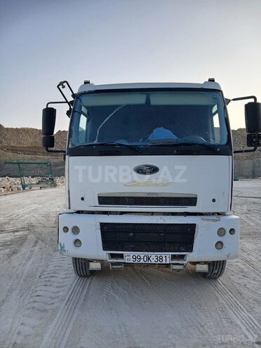 Ford Cargo 2008, 300,000 km - 9.0 л - Bakı