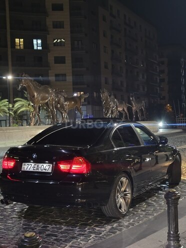 BMW 320 2010, 281,000 km - 2.0 л - Bakı