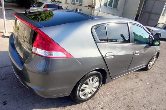 Honda Insight 2010, 371,000 km - 1.3 l - Şəki