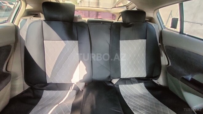 Honda Insight 2010, 371,000 km - 1.3 l - Şəki