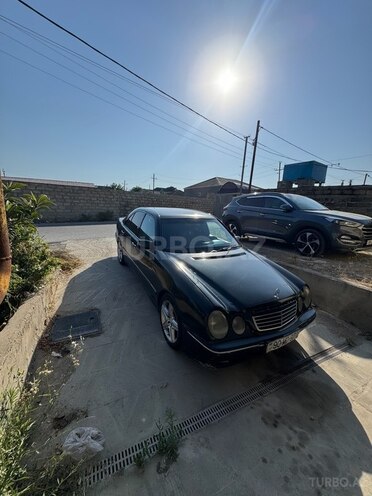 Mercedes E 220 1999, 734,648 km - 2.2 л - Bakı