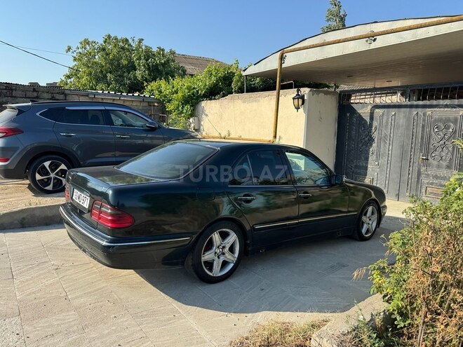 Mercedes E 220 1999, 734,648 km - 2.2 л - Bakı
