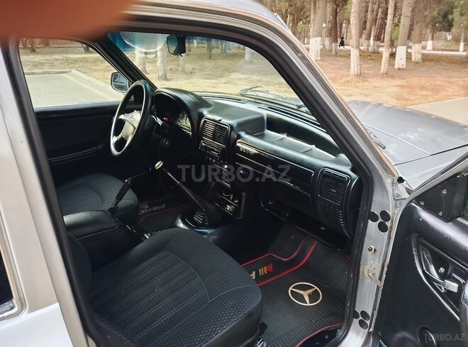 GAZ 31105 2005, 236,656 km - 2.4 l - Sumqayıt