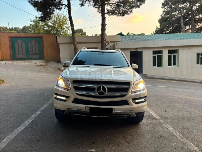 Mercedes GL 350 4MATIC 2014, 375,000 km - 3.0 l - Bakı