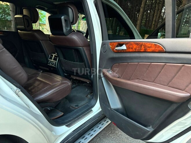Mercedes GL 350 4MATIC 2014, 375,000 km - 3.0 l - Bakı