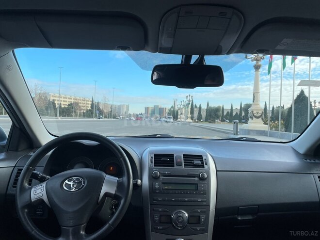 Toyota Corolla 2008, 322,000 km - 1.4 l - Gəncə